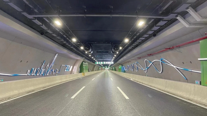 隧道路面均勻度場景，視覺舒適
